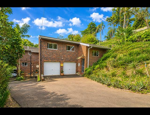 5 BEDROOM DUPLEX FOR SALE IN WESTVILLE